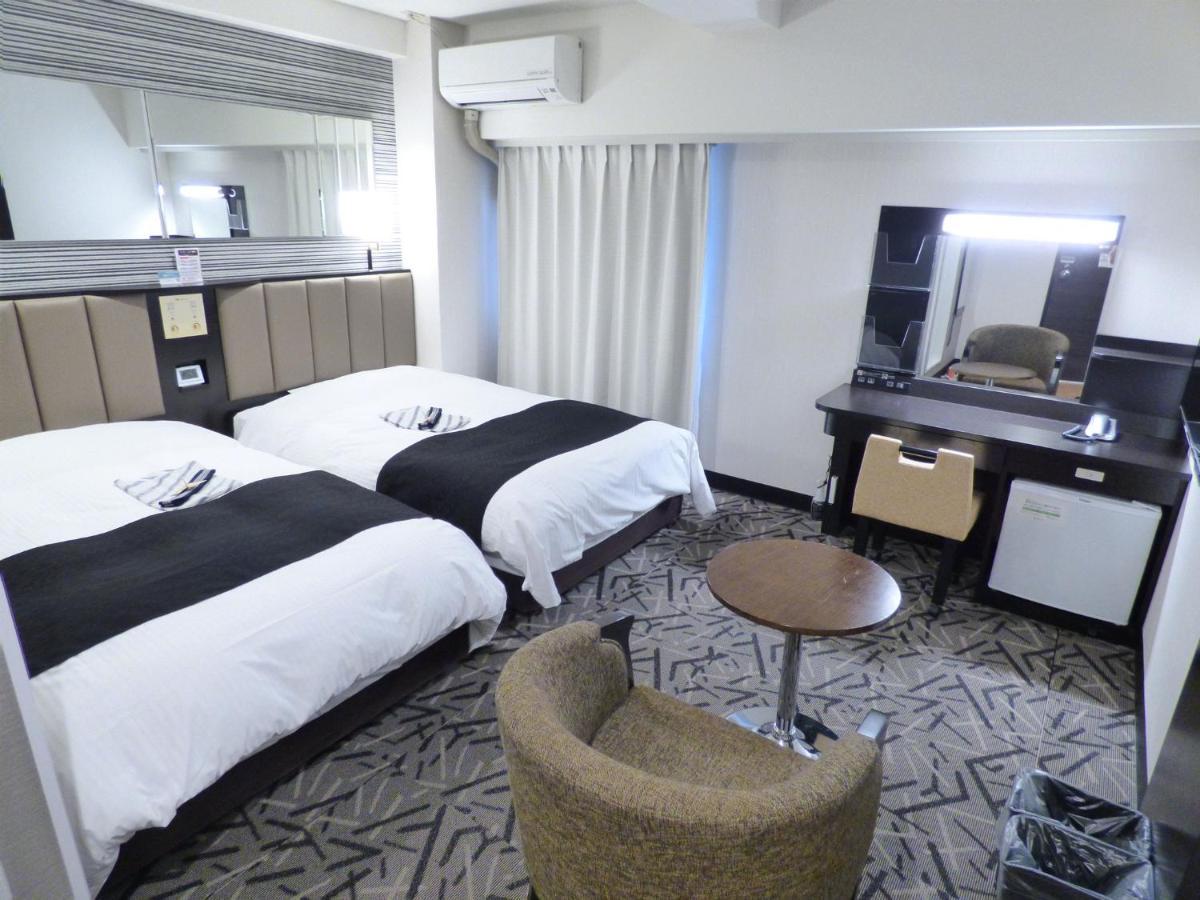 Apa Hotel Takamatsu Kawaramachi Ngoại thất bức ảnh